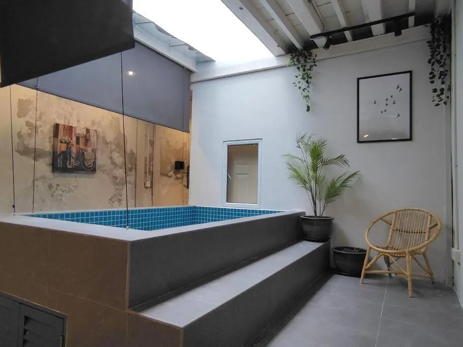 Heritage House 2Br With Dipping Pool In Town Walkto Street Art 45 Τζωρτζ Τάουν